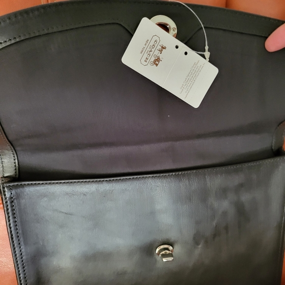 COACH CLUTCH BAG - Picture 4 of 5